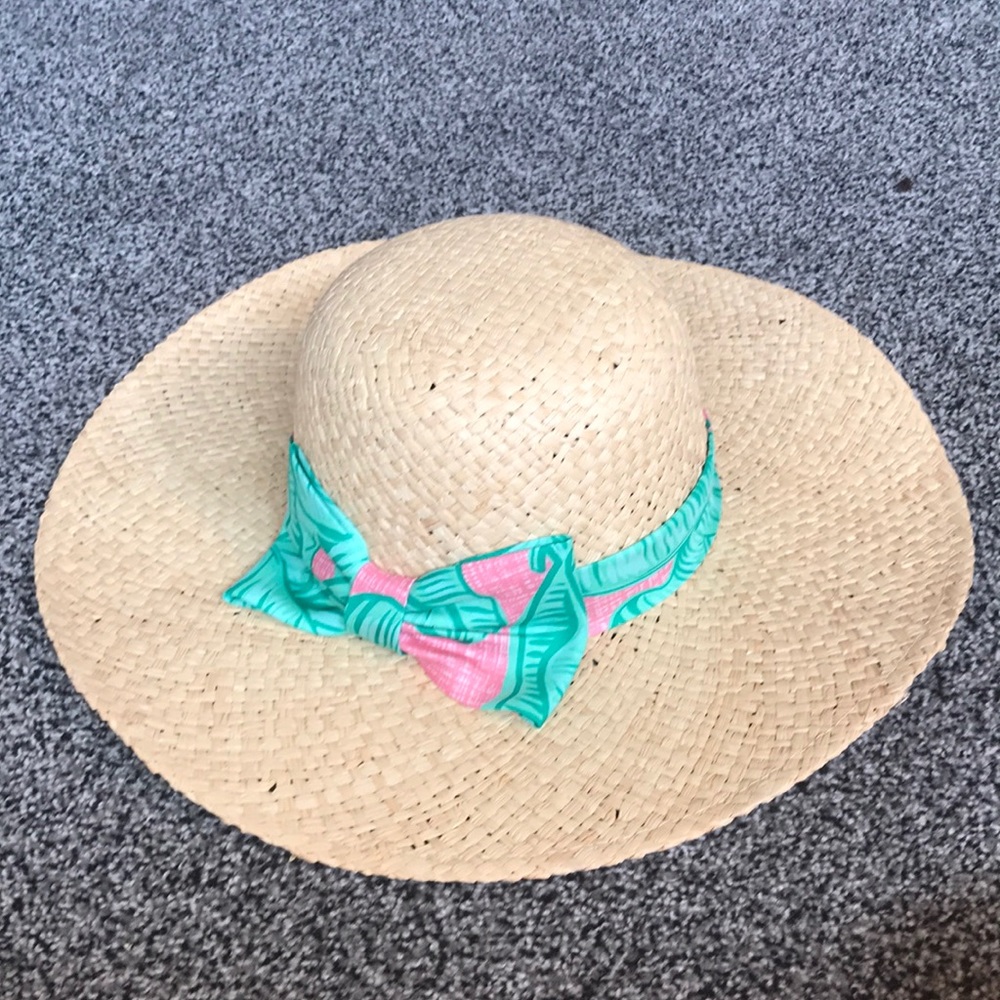 Vineyard Vines Banana Leaf Bow Sun Hat / Straw Hat